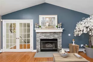 25 Factory Pond Cir, Smithfield, RI 02828 - Photo 17