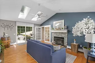 25 Factory Pond Cir, Smithfield, RI 02828 - Photo 15