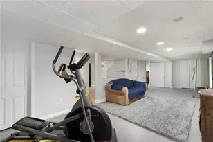 25 Factory Pond Cir, Smithfield, RI 02828 - Photo 41