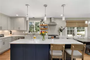 25 Factory Pond Cir, Smithfield, RI 02828 - Photo 23