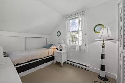2 Lasalle Place, Newport, RI 02840 - Photo 17