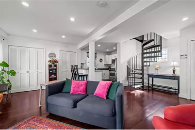 2 Lasalle Place, Newport, RI 02840 - Photo 5