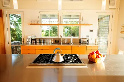 1062 Dunn Town Road, Block Island, RI 02807 - Photo 17