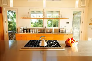 1062 Dunn Town Rd, Block Island, RI 02807 - Photo 17