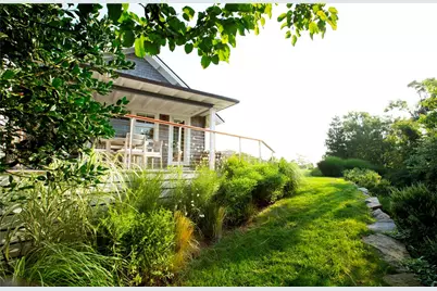1062 Dunn Town Road, Block Island, RI 02807 - Photo 9