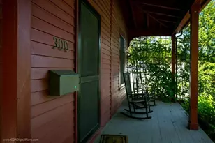 300 Broadway, Newport, RI 02840 - Photo 33