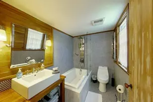 300 Broadway, Newport, RI 02840 - Photo 23
