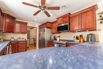 92 New Road, Plainfield, CT 06354 - Photo 11
