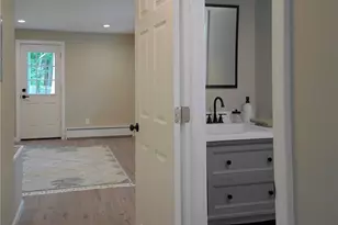 115 Hilltop Dr, Johnston, RI 02919 - Photo 9