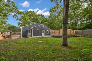 115 Hilltop Dr, Johnston, RI 02919 - Photo 29