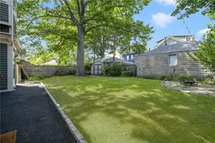 43 Chapin Ave, Providence, RI 02909 - Photo 23