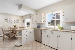 5 Beverly Dr, Lincoln, RI 02865 - Photo 5