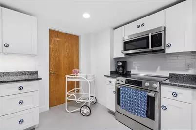 53 Conanicus Avenue #3A, Jamestown, RI 02835 - Photo 25