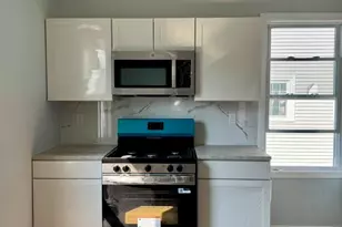 67 Tanner St, Providence, RI 02905 - Photo 3