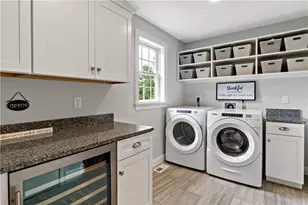 206 Poppasquash Rd, Bristol, RI 02809 - Photo 23