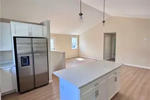 160 5th Ave, Woonsocket, RI 02895 - Photo 9