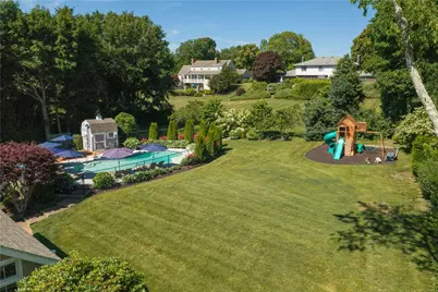 176 Heidi Drive, Portsmouth, RI 02871 - Photo 11