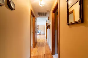 9 Kathleen Dr, Warren, RI 02885 - Photo 35