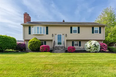 9 Kathleen Drive, Warren, RI 02885 - Photo 1