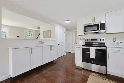 190 River Vue Avenue, Warwick, RI 02889 - Photo 9