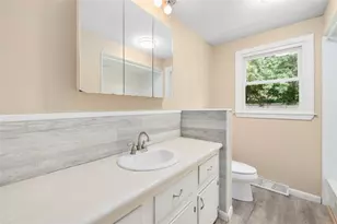 120 Tampa St, West Warwick, RI 02893 - Photo 25