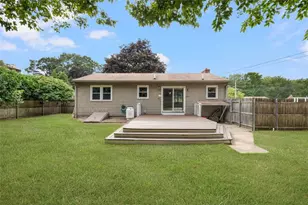 120 Tampa St, West Warwick, RI 02893 - Photo 3
