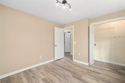 120 Tampa Street, West Warwick, RI 02893 - Photo 23