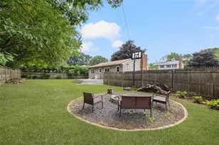 120 Tampa St, West Warwick, RI 02893 - Photo 33