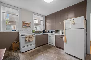 49 Arnold St, East Providence, RI 02915 - Photo 15