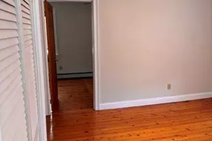 6 Goulding St, Providence, RI 02906 - Photo 11