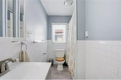 132 Roger Williams Avenue, Providence, RI 02907 - Photo 25