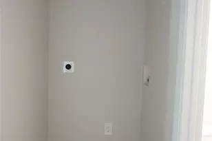 37 Cyr St, Providence, RI 02905 - Photo 11