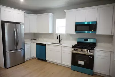 37 Cyr Street, Providence, RI 02905 - Photo 5