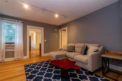 21 School Street #3, Newport, RI 02840 - Photo 3