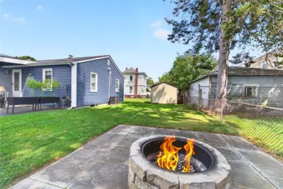 53 Peckham Street, Pawtucket, RI 02861 - Photo 37