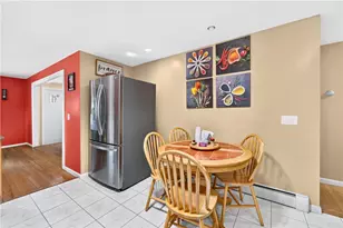 53 Peckham St, Pawtucket, RI 02861 - Photo 5