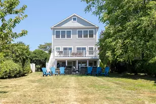 29 Crest St, Middletown, RI 02842 - Photo 33