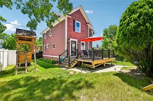 1061 Narragansett Blvd, Cranston, RI 02905 - Photo 39
