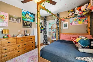 1061 Narragansett Blvd, Cranston, RI 02905 - Photo 29