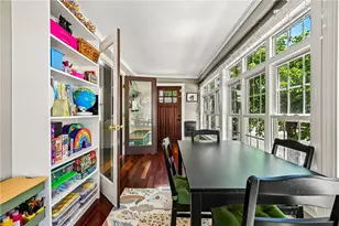 1061 Narragansett Blvd, Cranston, RI 02905 - Photo 5