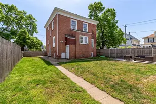 53 Edgewood Ave, Cranston, RI 02905 - Photo 27