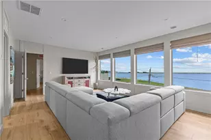 82 Ellery Rd, Newport, RI 02840 - Photo 23