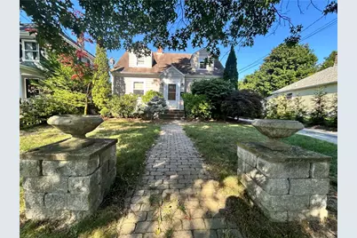 1217 Hope Street, Bristol, RI 02809 - Photo 1