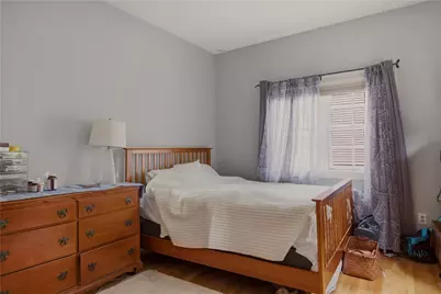 92 Pelham Street #1, Newport, RI 02840 - Photo 9