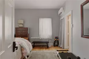 92 Pelham St, Newport, RI 02840 - Photo 13