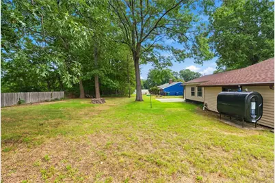 124 Chatworth Avenue, Warwick, RI 02886 - Photo 29