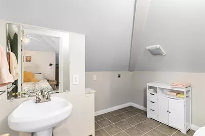 174 Kenyon Avenue, South Kingstown, RI 02879 - Photo 25