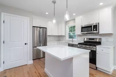81 Cadora Avenue, Warwick, RI 02886 - Photo 5