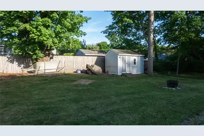 52 Heights Avenue, Warwick, RI 02889 - Photo 5