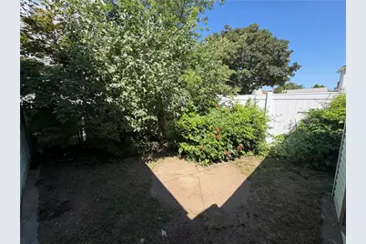 5 Brown Street, Pawtucket, RI 02860 - Photo 15